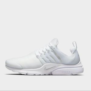 Nike Air Presto ( all white )